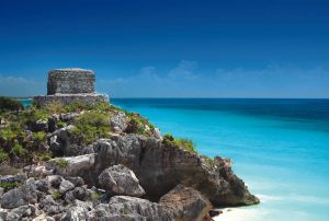 rovine di tulum sul mare