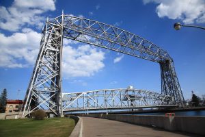 aerial lift bridge - duluth 